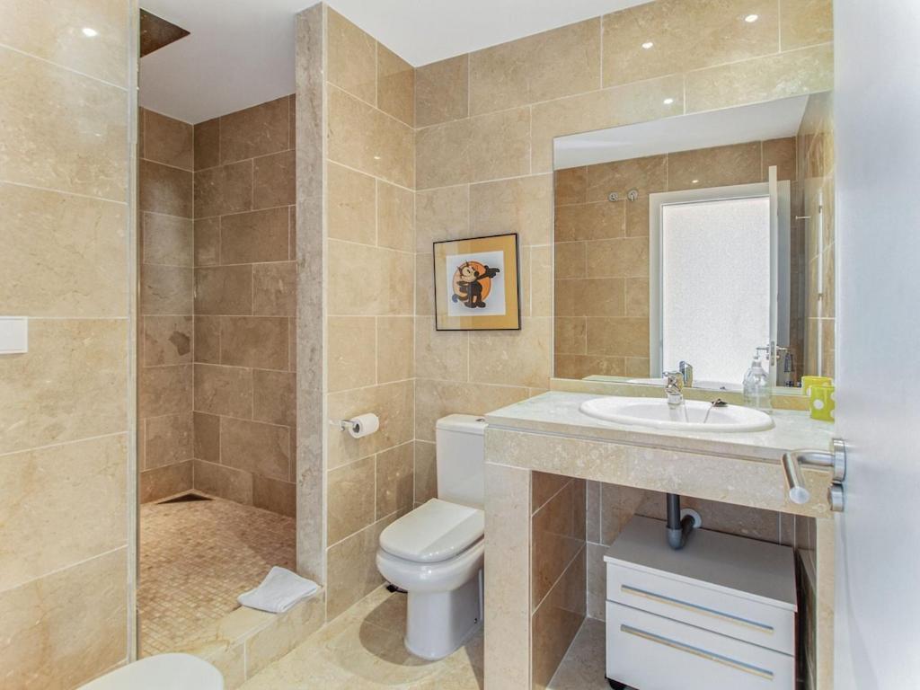 Rock Bay Apartment With Wonderful Sea View And 5 Minutes From The Beach マニルバ エクステリア 写真